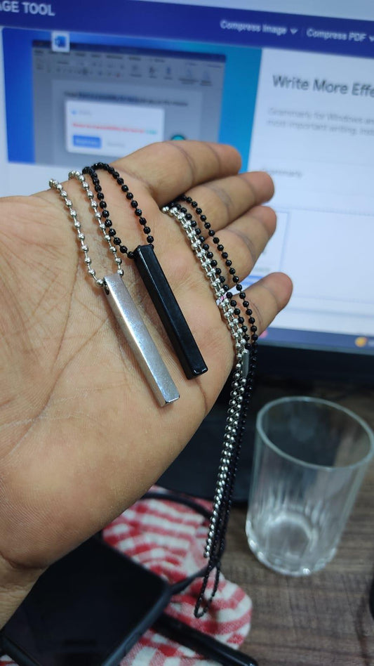 Alvira Stylish 3d Vertical Bar Cuboid Stick Locket Necklace